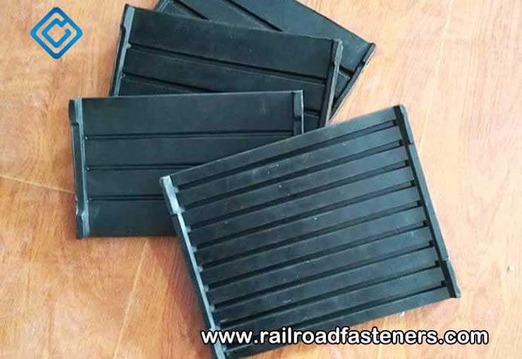 Classification of railway rubber pads